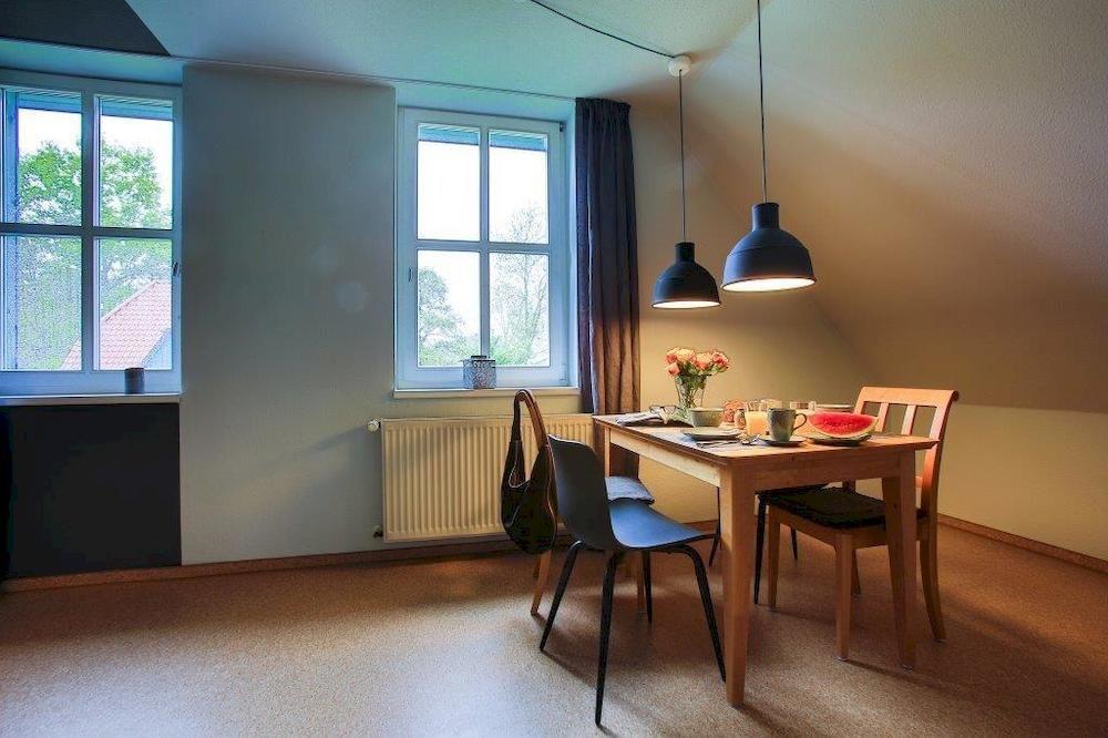 ヴィークHaus Am Schilfアパートメント エクステリア 写真
