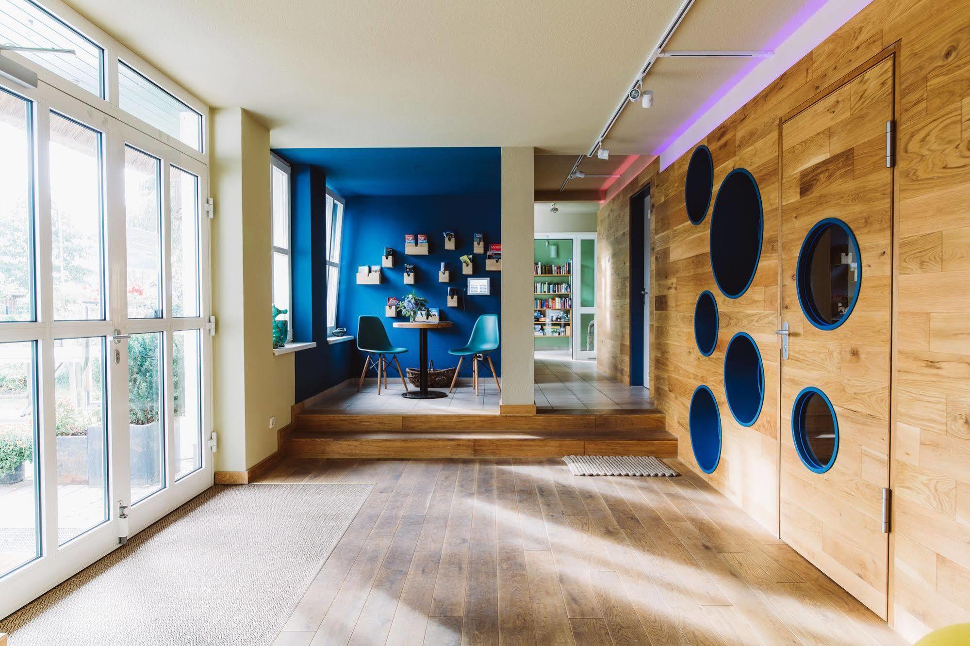 ヴィークHaus Am Schilfアパートメント エクステリア 写真