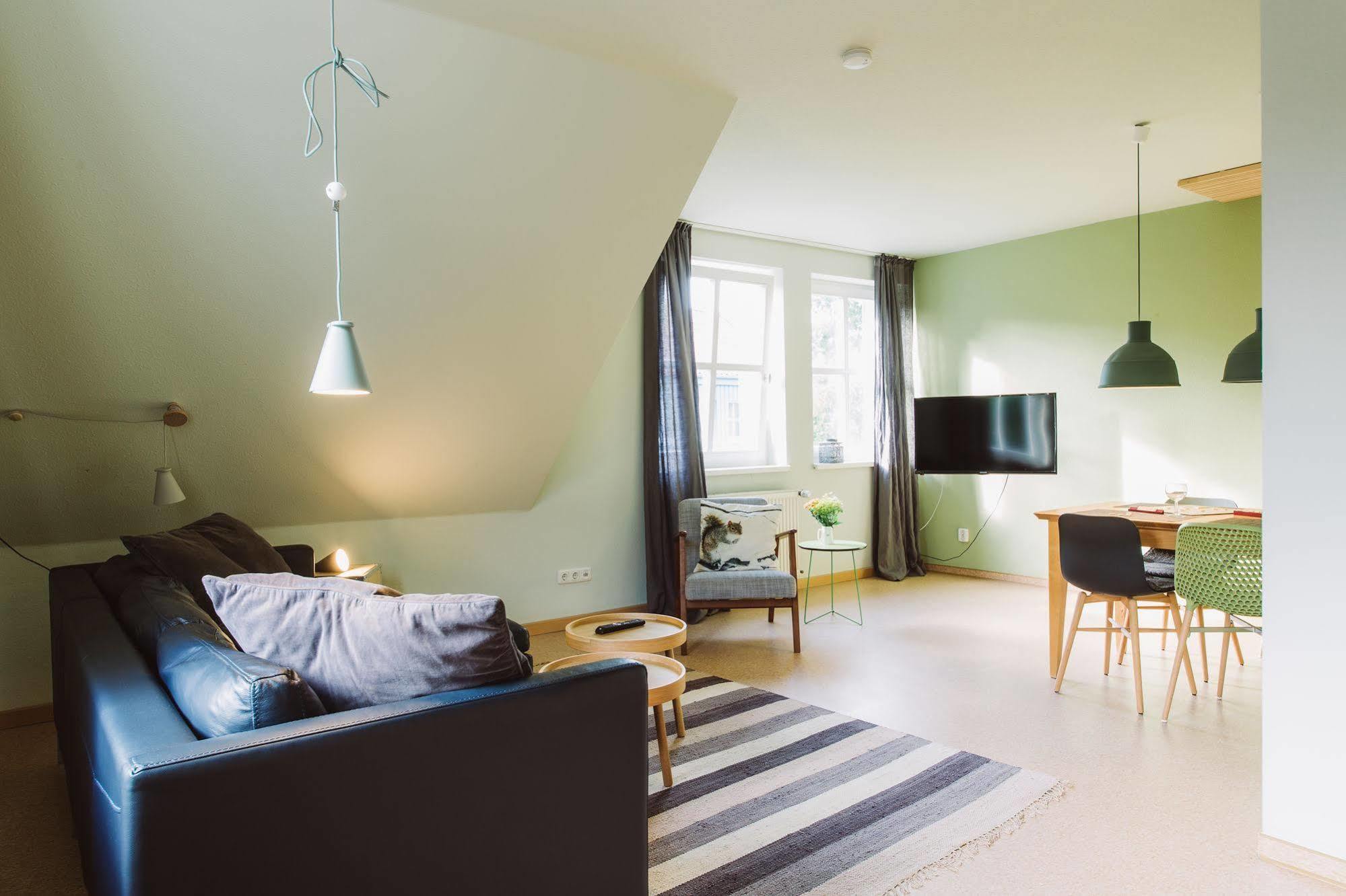 ヴィークHaus Am Schilfアパートメント エクステリア 写真
