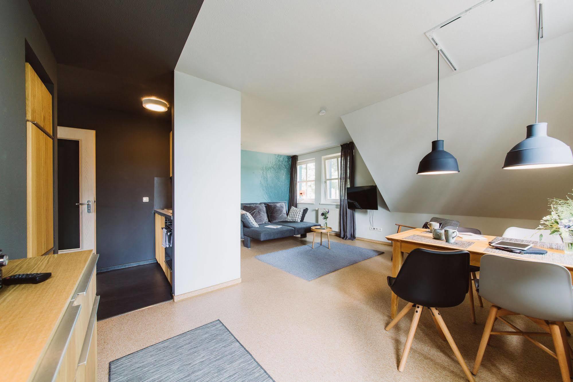 ヴィークHaus Am Schilfアパートメント エクステリア 写真